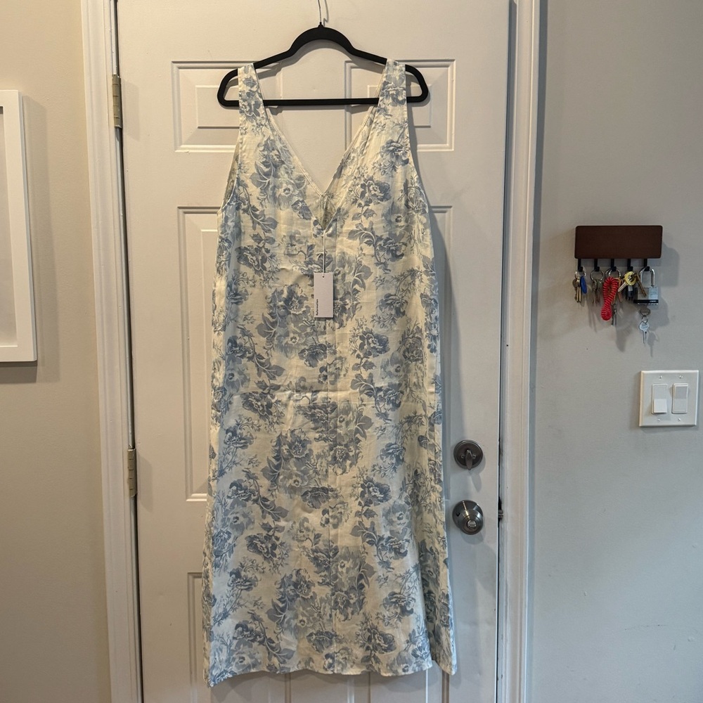 Reformation Monique Dress in Teacup. NWT! - Picture 9 of 9